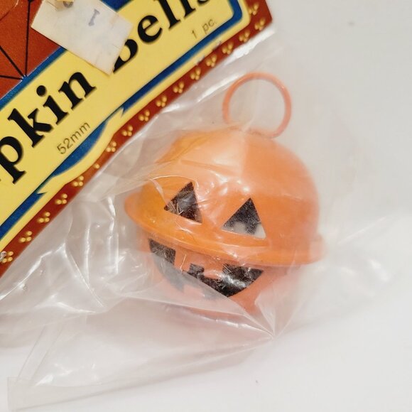 2 Vtg Darice Pumpkin Orange Jack-O-Lantern Halloween Jingle Bell 52 MM - Picture 2 of 4